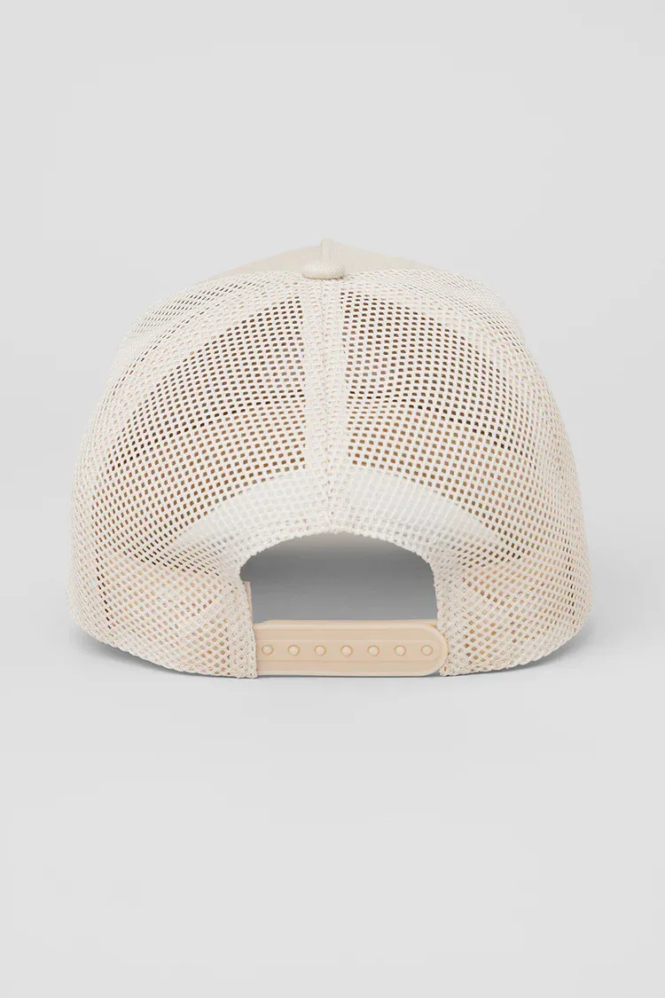 Boné District Trucker