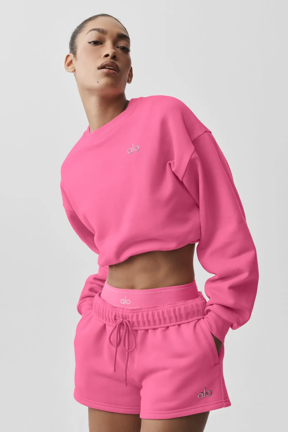 Moletom Cropped Accolade Crewneck